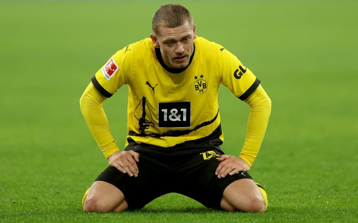 Защитник на Борусия Дортмунд отпадна за визитата на Нюкасъл