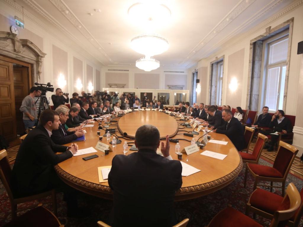 Ново заседание на Временната комисия за Мартин Божанов Нотариуса в парламента