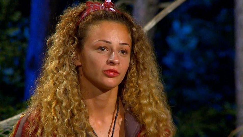 Старейшините постигнаха безапелационна победа срещу Гладиаторите. Синьото племе спечели 6