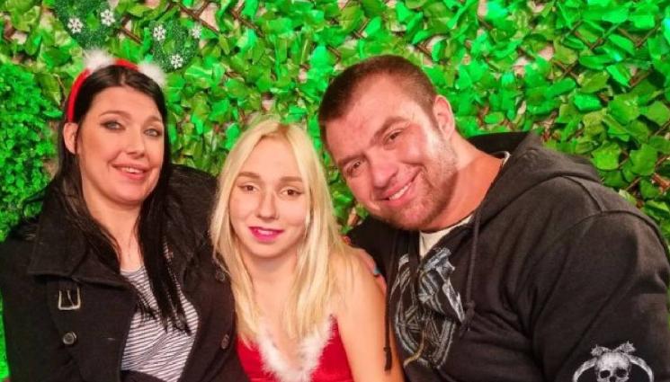 Емили тротинетката - Остава ли Емили Тротинетката Даниел между краката? (ВИДЕО)