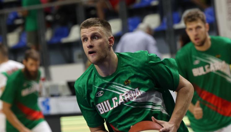 Иван Алипиев - Иван Алипиев не успя да помогне на Антверп Джайънтс за Купата на ФИБА