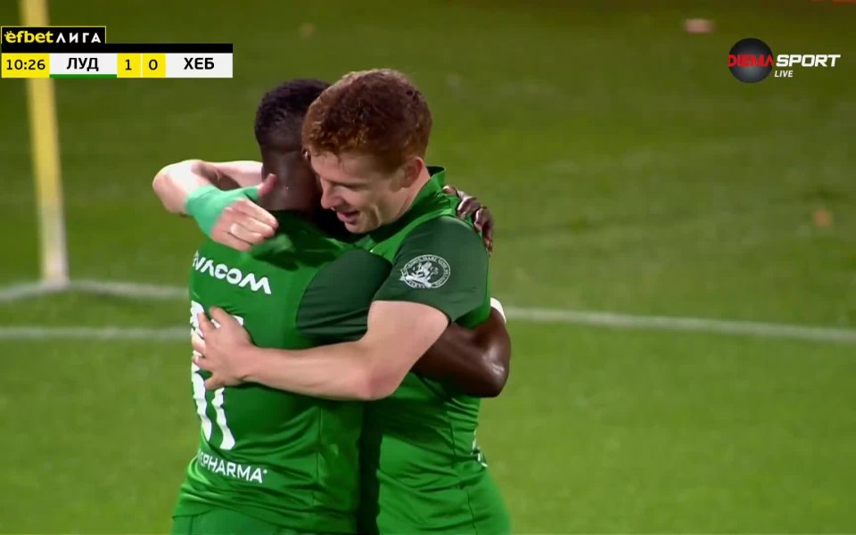 Лудогорец откри резултата срешу Хебър в 11-та минута, а голът