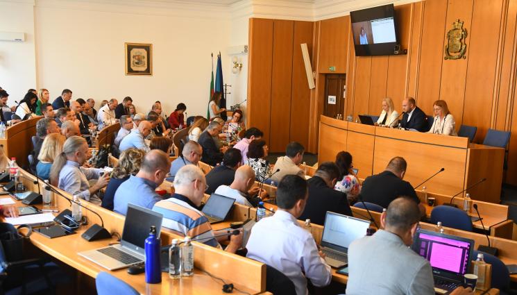 общински съвет - EXIT POLL: Как ще изглеждат общинските съвети в страната?