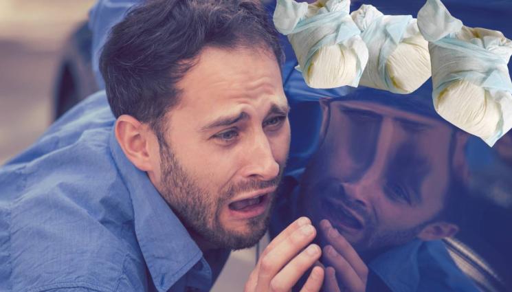 памперси - НАКАЗАТЕЛНА АКЦИЯ: Кола осъмна опакована с памперси! (СНИМКИ)