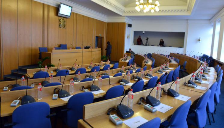 СОС - ОКОНЧАТЕЛНО: Наредиха столичните общинари