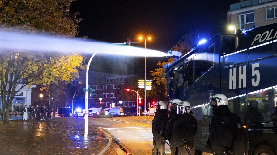 Безредици и арести на празненствата за Хелоуин в Германия