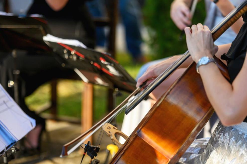 Музиканти от финландския град Турку пристигат специално за Есенния салон