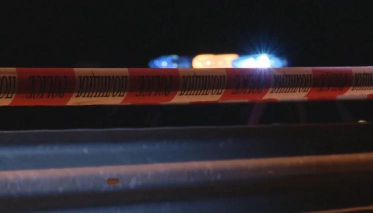 полиция - Джигит се вряза в бариера на жп прелез