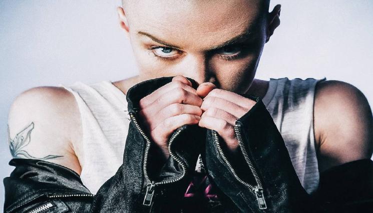 кожено яке - МОДЕН ПИСЪК: Пух краси кожените якета