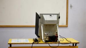 Без сериозни нарушения на реда започна изборният ден съобщиха от