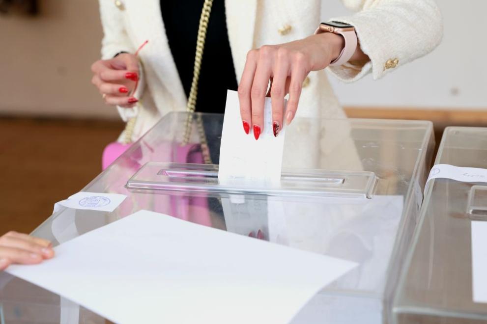 Избирателната активност в община Велико Търново към 16:00 часа е