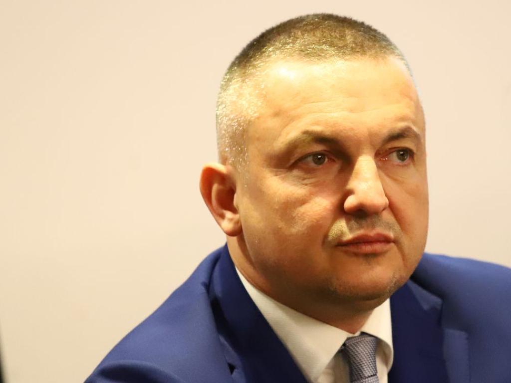 Кандидатът за кмет на Варна Иван Портних упражни правото си