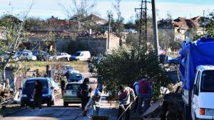 Десетки доброволци помагат на исперихското село Лъвино за възстановяването му