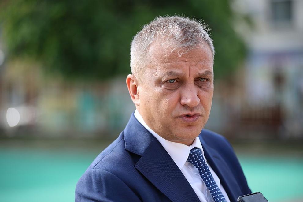 Независимяит кандидат Илко Стоянов печели изборите в Благоевград. Това сочат