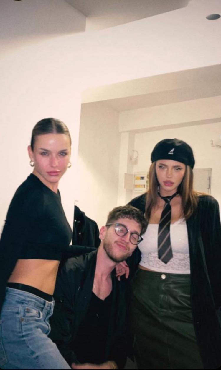 Дара и Сара