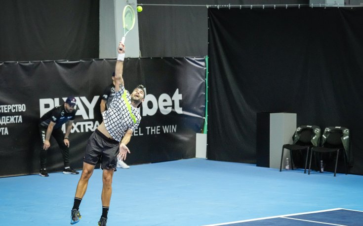 Донски загуби финала в квалификациите в Менорка