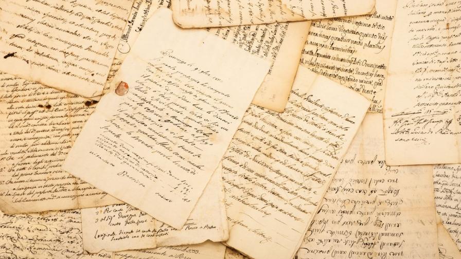<p>&quot;В началото отворих папките от любопитство&quot;: Откриха любовни писма до френски моряци</p>