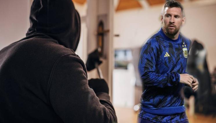 Меси - Меси имал протекцията на боса на мафията