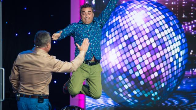 Цветомир Иванов влиза в най-нестандартното студио на „Семейни войни“ в „С Рачков всичко е възможно“