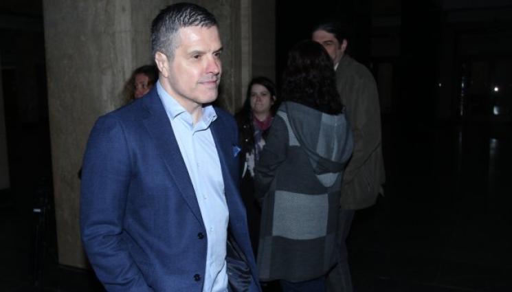 Брендо - ОКОНЧАТЕЛНО: Брендо ще изтърпи у нас общо наказание от десет и половина години