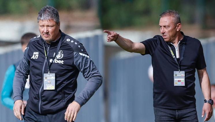 Илиан Илиев Любо Пенев Черно море Хебър - И Любо гласен да смени Илиан