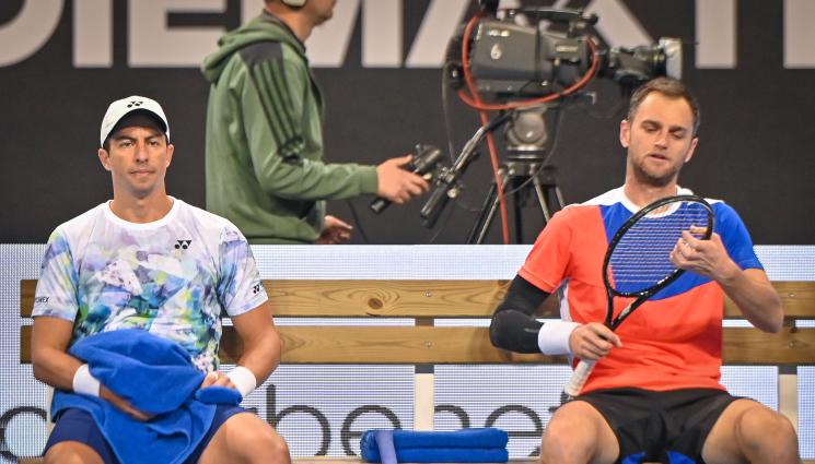 двойки Арена София - Инфарктни двойки: Ескобар и Недовесов с титлата на Sоfia Open 2023 с 13:11 в шампионски тайбрек