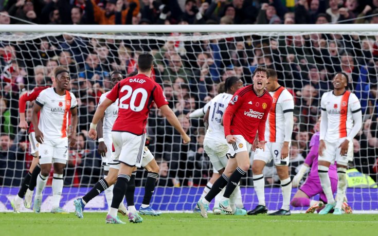 Манчестър Юн пречупи Лутън, даде свидни жертви