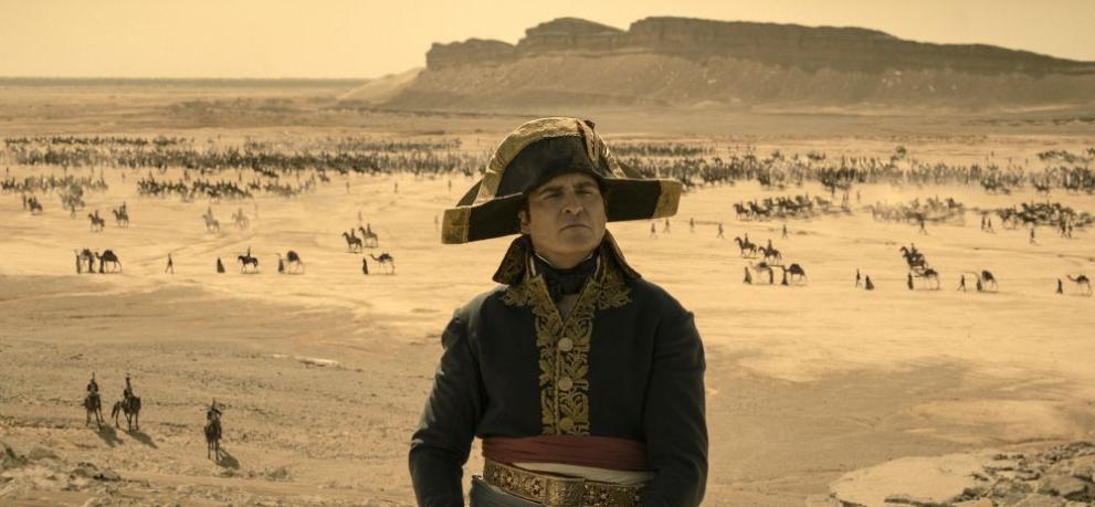 Съвсем скоро по кината тръгва филма Наполеон“ с Хоакин Финикс.