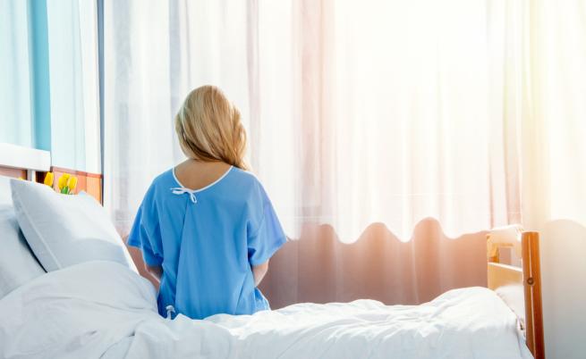 „Събудих се без ръце и крака“: Ампутираха четирите крайника на жена с грип