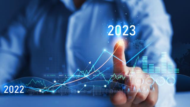 Коя банка отчете 50% ръст на активите към края на септември 2023 г.