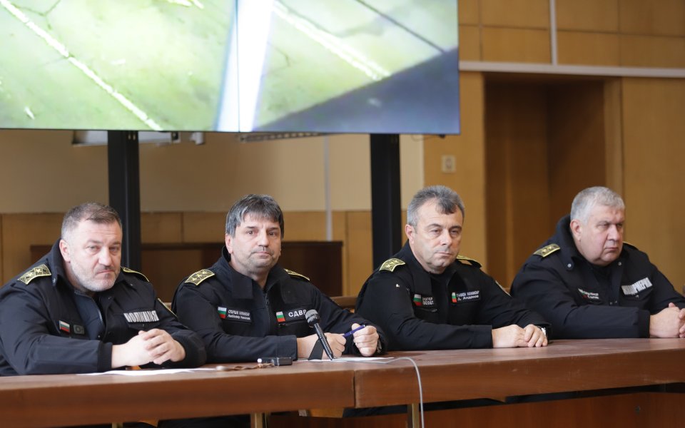СДВР даде извънреден брифинг в 8 часа сутринта заради снощните неприятни