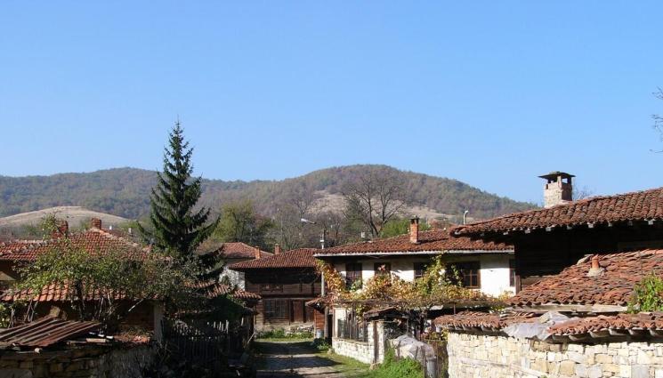 ичера - СЪКРОВИЩАТА НА БЪЛГАРИЯ: Ичера - там, където слънцето отива да спи