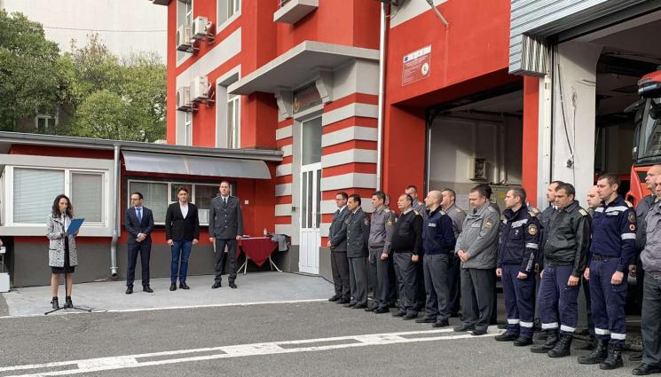 огнеборци - ГЕРОИ НА СЕДМИЦАТА: Бургаски огнеборци грабнаха МВР награди за храброст по време на наводнения и пожари