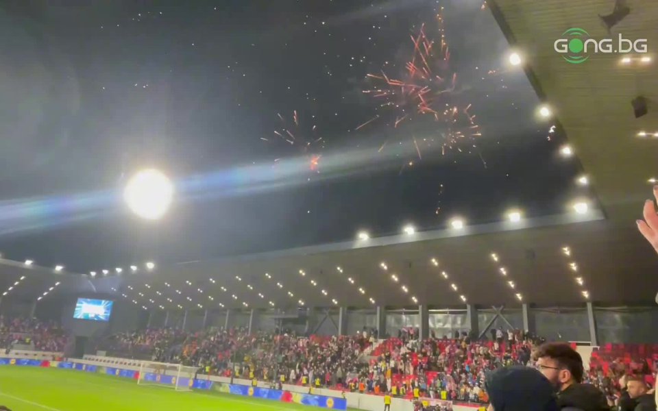 С над 3-минутно пирошоу се показаха сърбите, след като тяхната