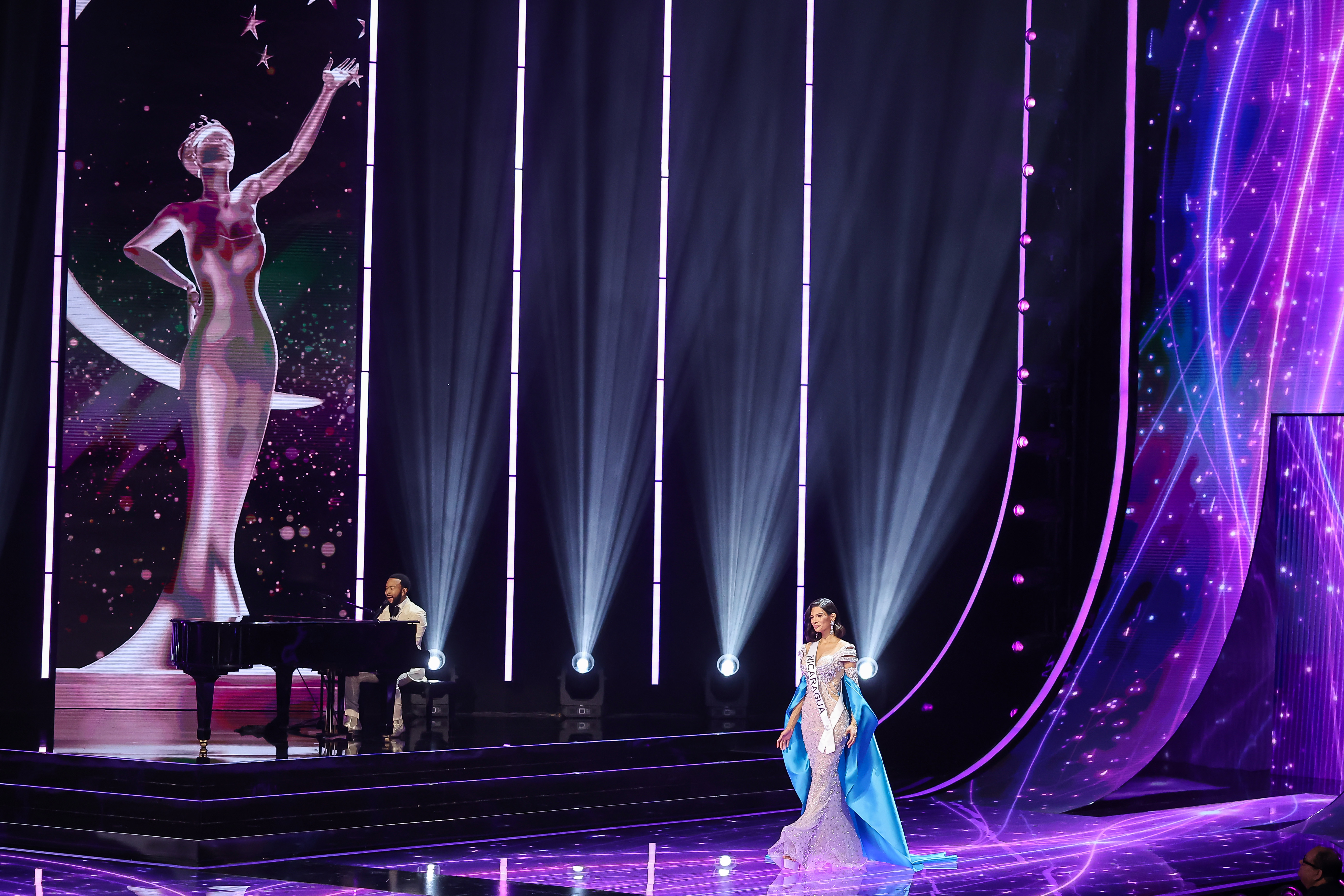 Мис Вселена