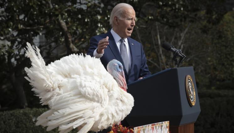 Байдън - ЗА ЧРД: Джо Байдън помилва две пуйки