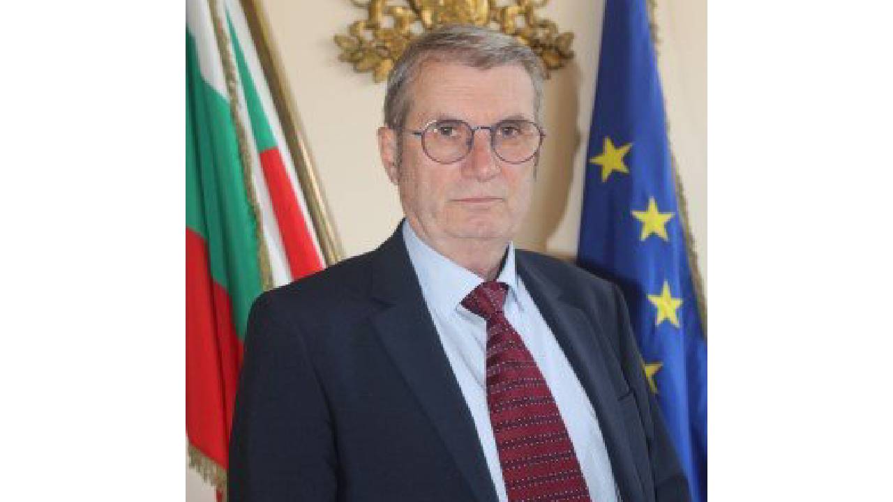 Министър Хинков