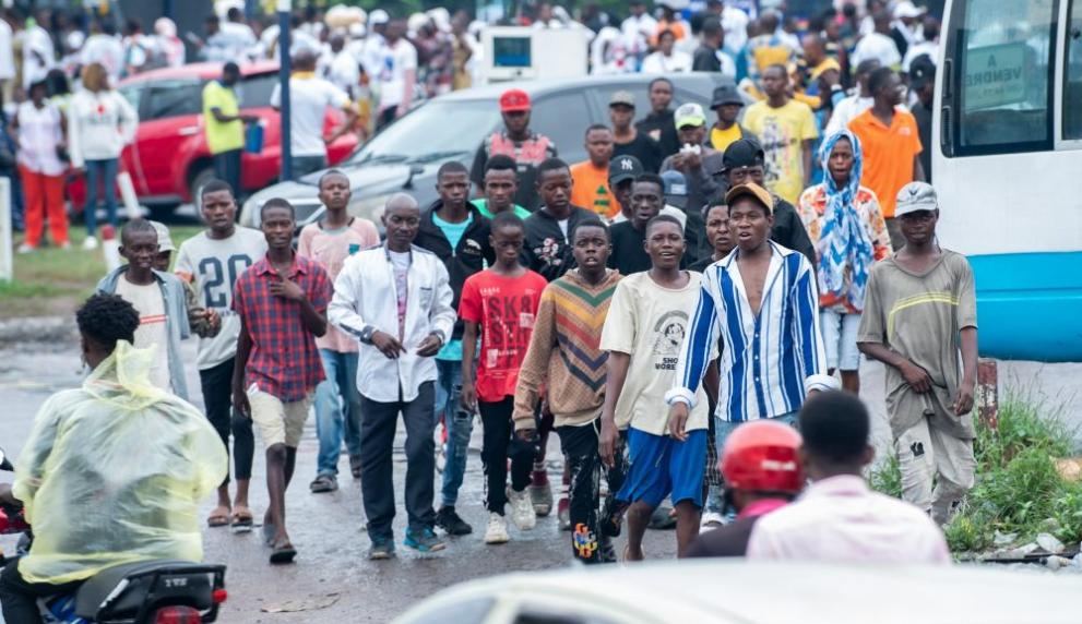 При блъсканица на военен стадион в Република Конго са загинали