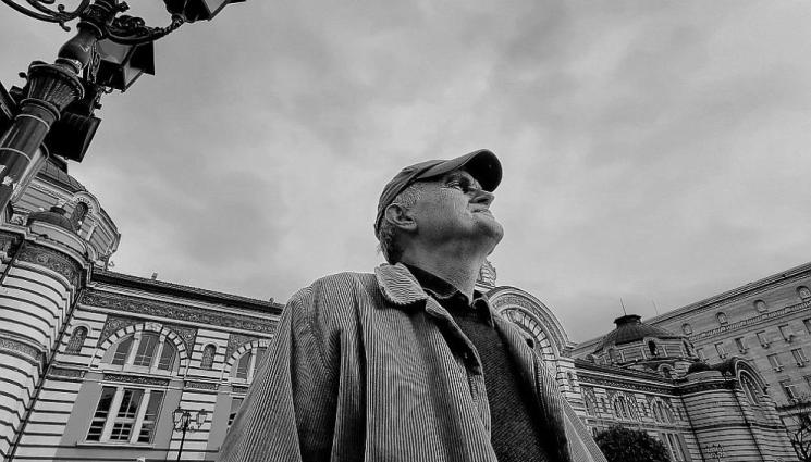 Людмил Тодоров - ТЪЖНО: Отиде си писателят и актьор Людмил Тодоров