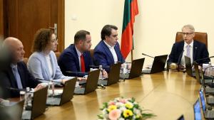 Премиерът Николай Денков отправи призив към вътрешния министър Калин Стоянов