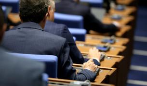 Натоварен първи работен ден на депутатите след ваканцията им