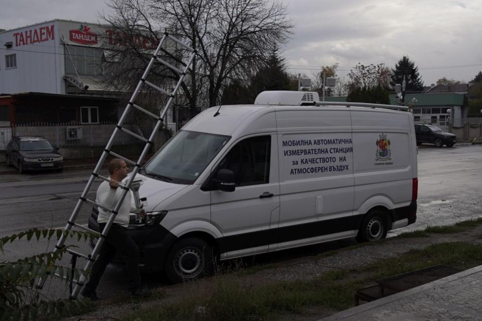 В квартали на София се усеща силна миризма.БГНЕС Затова сигнализират