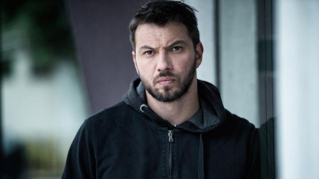 Поръчка на убийство и катастрофа нажежават обстановката в „Алея на славата“