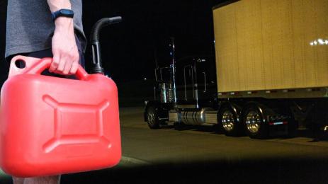 гориво камион тир