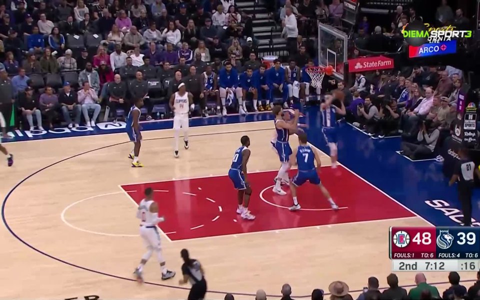 Александър Везенков в първите мачове от своя престой в НБА