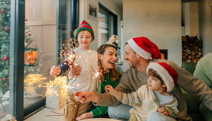 празници - ВНИМАНИЕ! Какво трябва да знаем, за да не ни изпържат с резервациите по празниците?