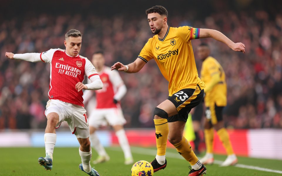 Уулвърхямптън е домакин на Арсенал в среща от 34-ия кръг