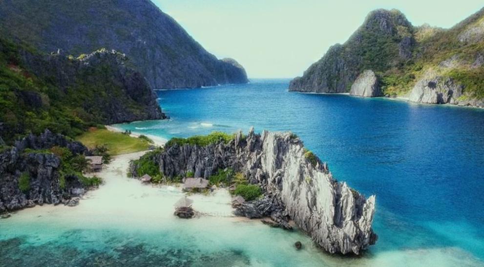 Земетресение с магнитуд 7,6  разтърси Минданао, Филипините, съобщи Европейско-средиземноморският сеизмологичен