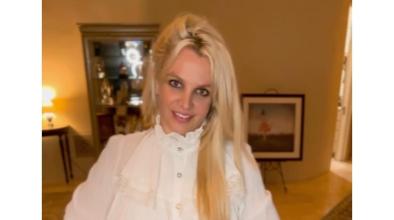 Britney Spears празнува рождения си ден с майка си и брат си