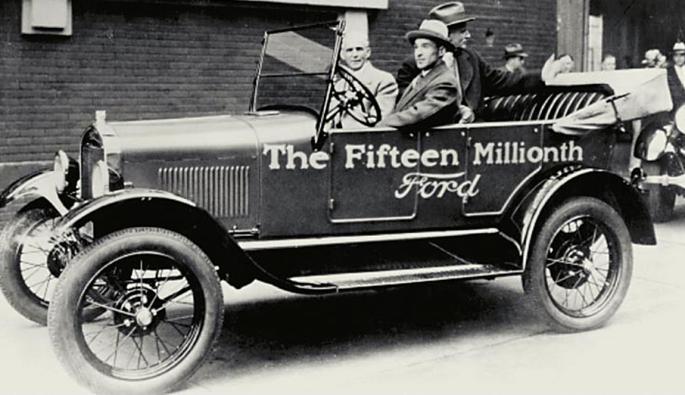  Ford Model T достига кота 15 млн.